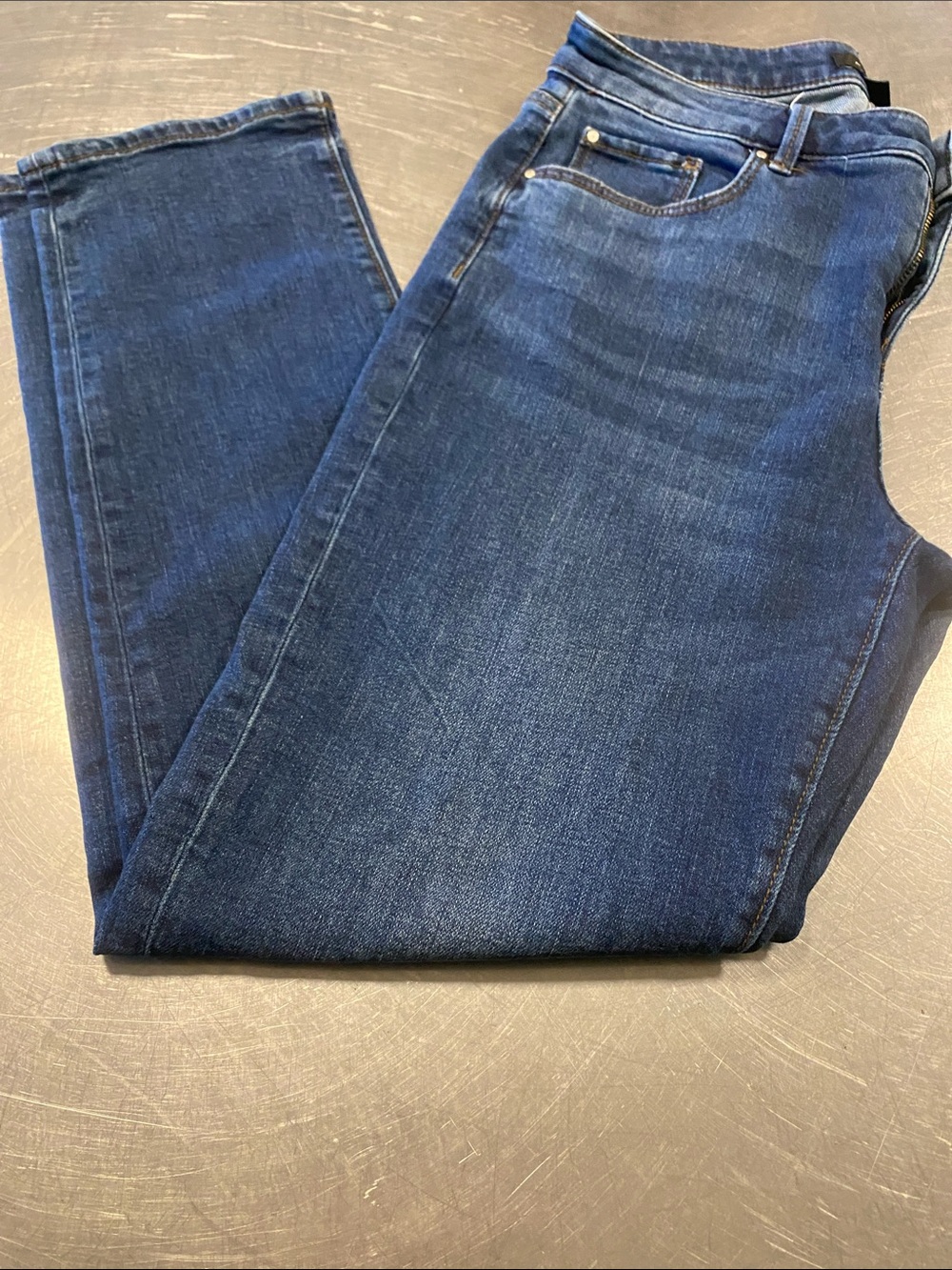Ann Taylor jeans size 8